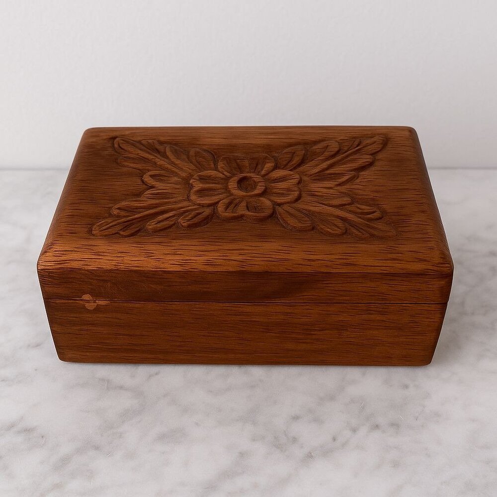 Vintage Hand Carved Floral Wooden Box Small Jewelry Keepsake Chest Home Décor